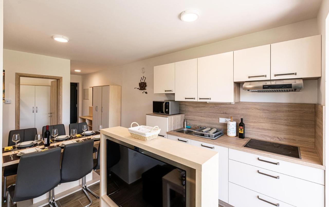 Apartmaji Banonia Veržej Exterior foto